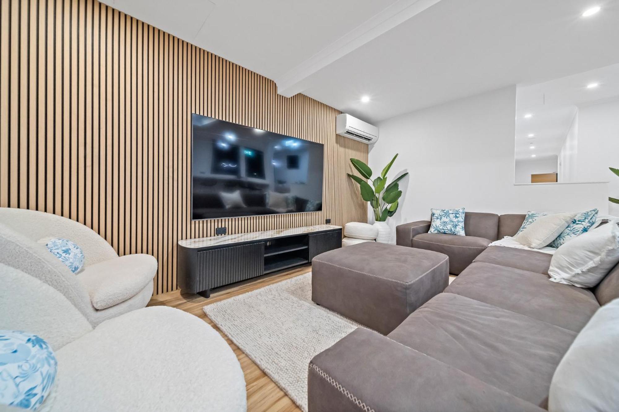 The Pier Pods On The Water- 50M From Townsville Bus Terminal And Ferry Terminal- Passport Id Requried 외부 사진