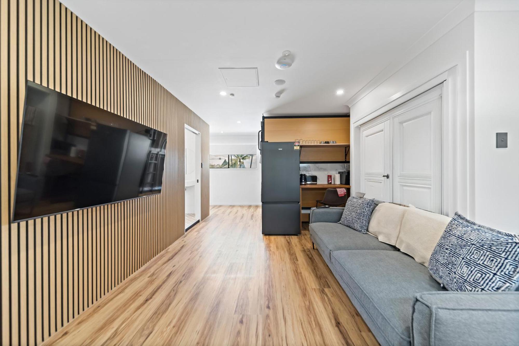 The Pier Pods On The Water- 50M From Townsville Bus Terminal And Ferry Terminal- Passport Id Requried 외부 사진